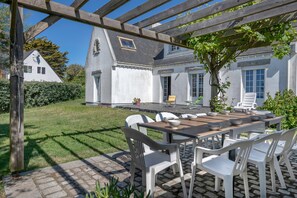 Outdoor dining - Seafront house - 10 people - Garden (Saint-Gildas-de-Rhuys)