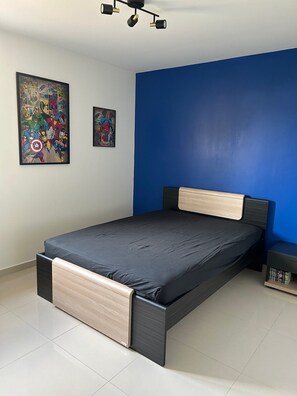4 Schlafzimmer, Bügeleisen/Bügelbrett, kostenloses WLAN, Bettwäsche