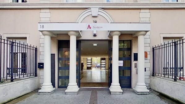 Fachada del alojamiento