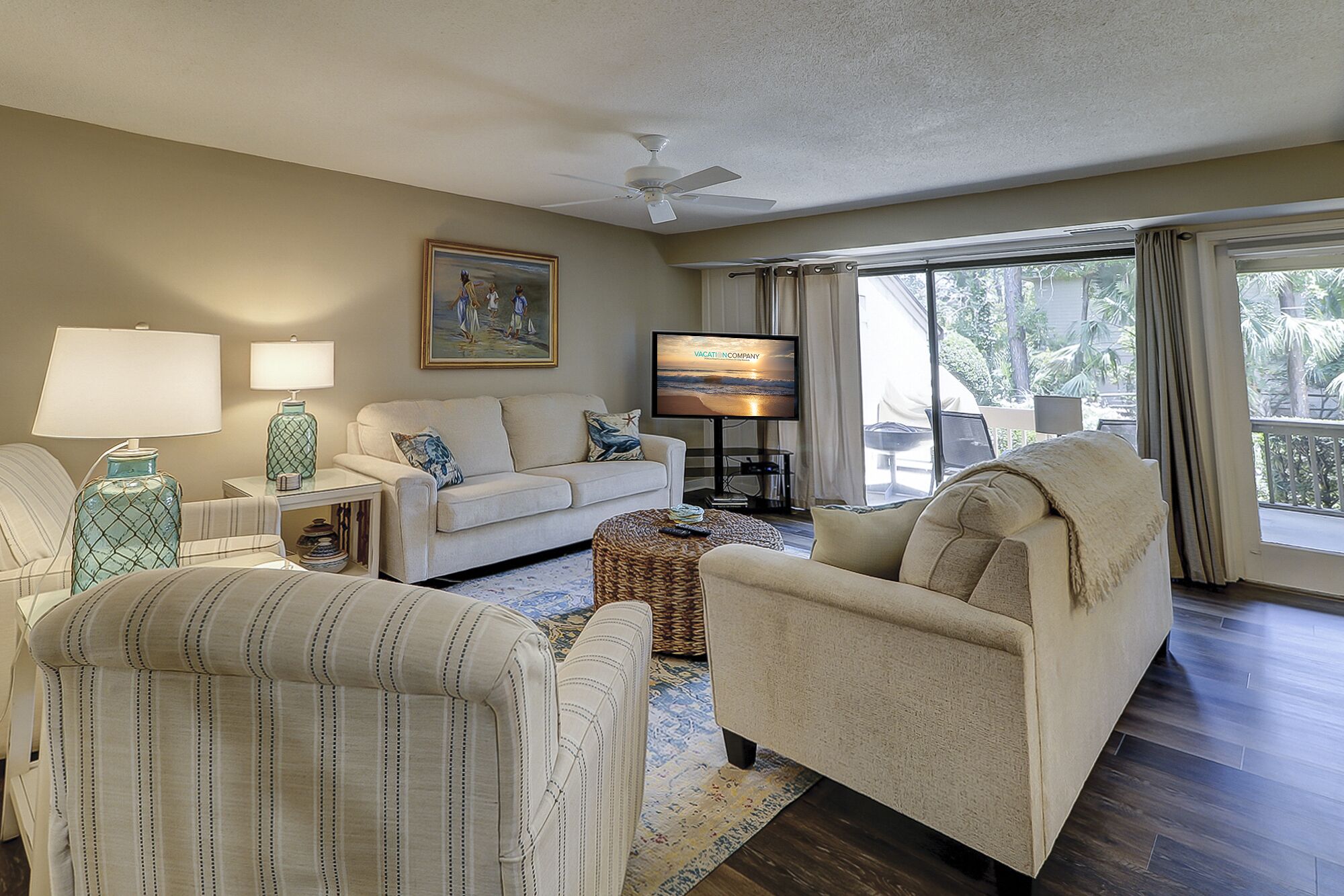 1407 South Beach Villa - Just steps away from the Beach!