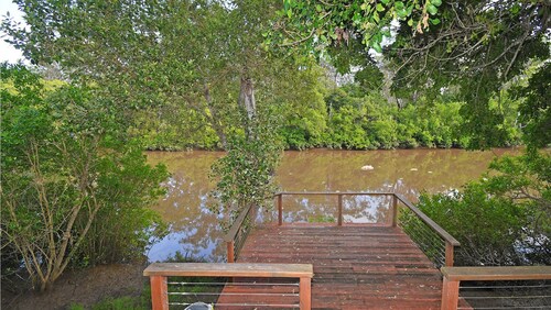 Rivershack - Riverfront - Fisherman's Delight - 5BR