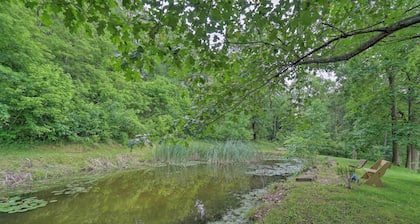 Quaint Zanesville Home w/ Game Room & Yard!
