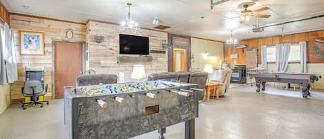 Game room