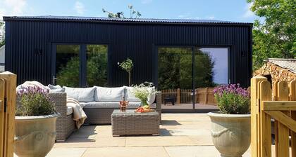 Blackbarn Wood
