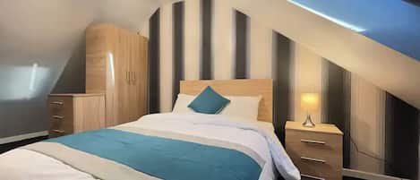 4 makuuhuonetta, Wi-Fi