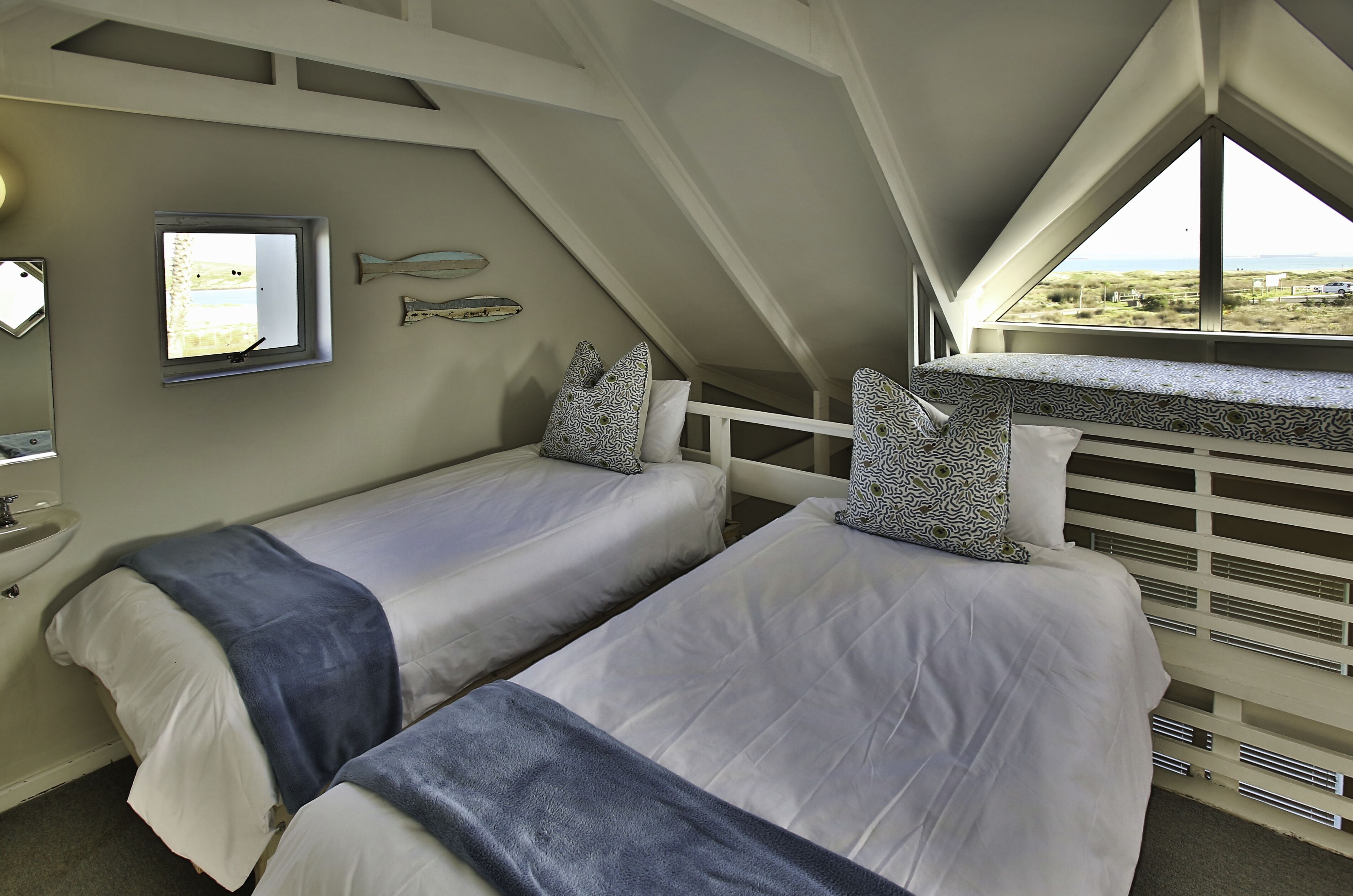 Familienhaus | 3 Schlafzimmer, hochwertige Bettwaren, Bügeleisen/Bügelbrett, Babybetten