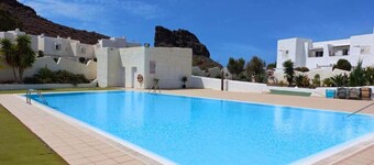 2BR Home - 3 min to Agaete Beach - Pool