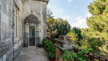 Camera Classic | Vista giardino