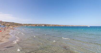 Merill Pool and Sea, charming Apart 1