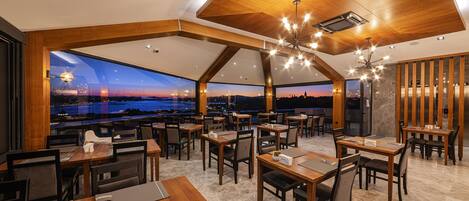 Breakfast, lunch, dinner served; Turkish cuisine, sea views