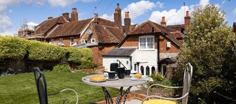 Lavender Folly - Cosy Accommodation Alresford