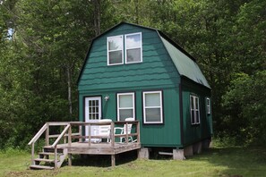 Exterior - Trillium Cabin at Maple Ridge Creek in the North Georgia Mountains (Morganton)