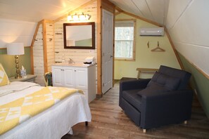 1 多间卧室、办公桌、旅行婴儿床、免费 WiFi