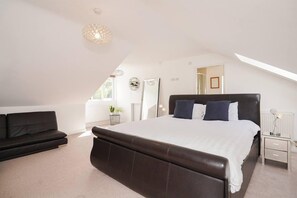 7 habitaciones, tabla de planchar con plancha y wifi gratis 