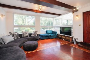 Huis | Woonruimte | Een tafeltennistafel