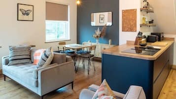 TV, Netflix, streaming services, offices