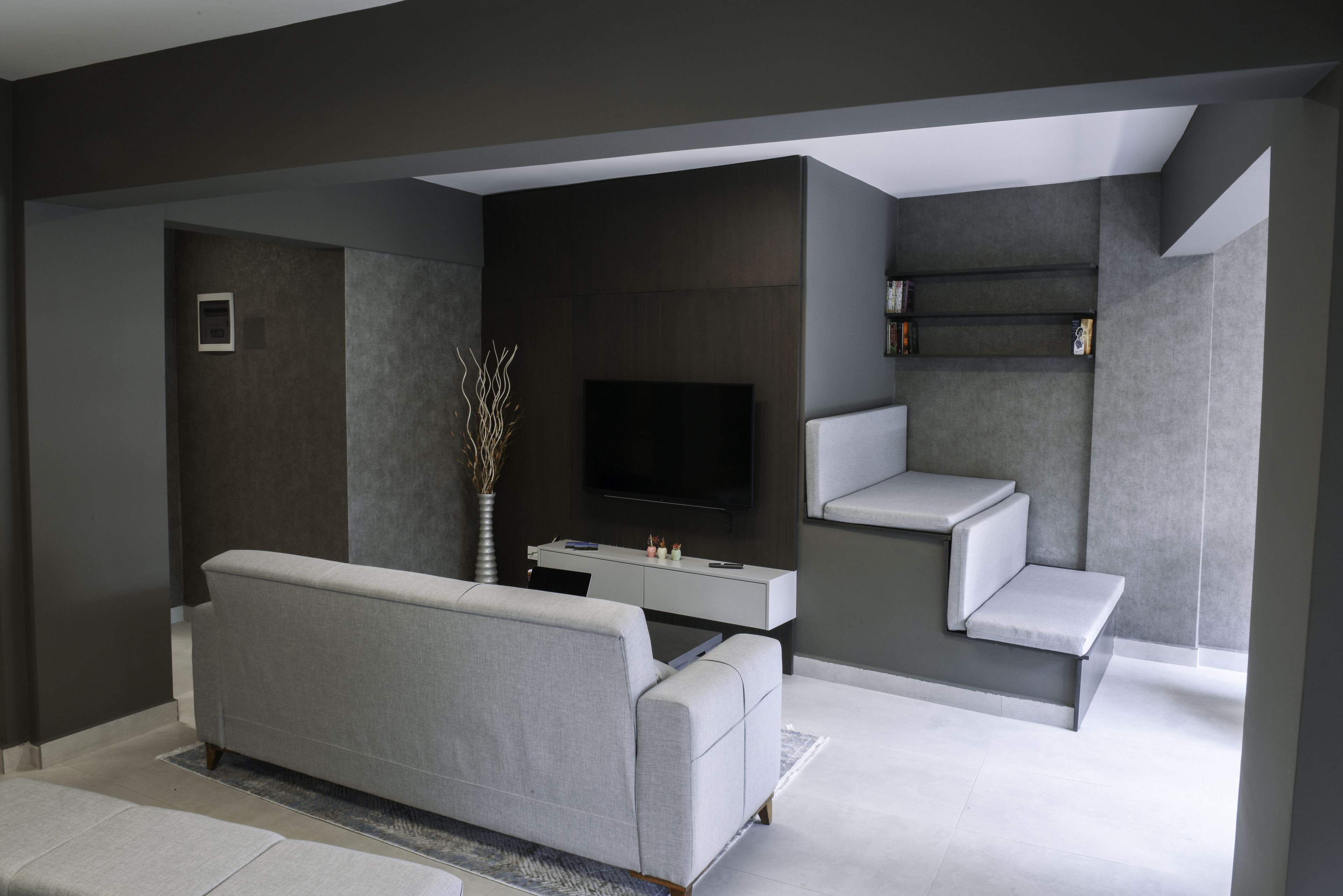 Exclusive Double Room, Marina View - BEDRI RAHMI | Wohnbereich | 50-Zoll-LCD-Fernseher mit Kabelempfang, Fernseher