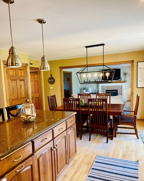 Dining - Beautiful Home Available for EAA AirVenture 2026! (Oshkosh)