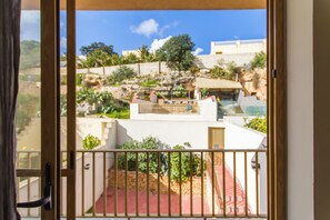 Interior - Pool and Sea, charming Merill Apart 5 (Mellieha)