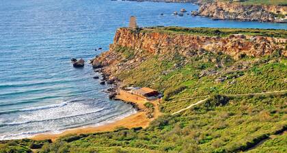 Pool and Sea, charming Merill Apart 5