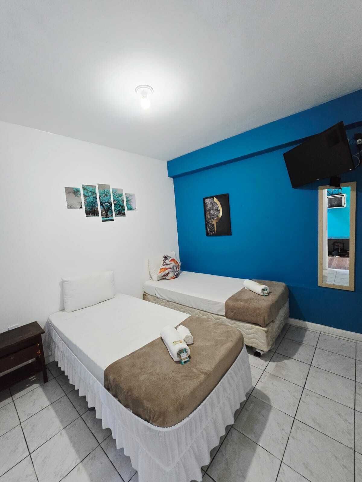 Habitación estándar con 2 camas individuales | Minibar y wifi gratis