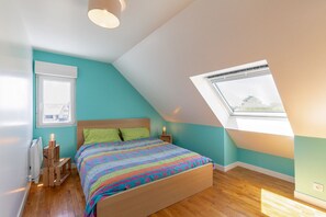 2 bedrooms, iron/ironing board, free WiFi - Ker Ar Men - Two Bedroom House, Sleeps 4 (Porspoder)