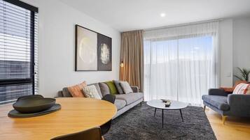 TV, fireplace, stereo, offices