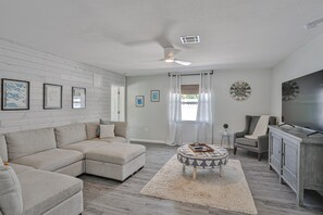 TV, table football - Renovated home w/fenced yard, brand-new pool, spa, foosball - steps to beach (Holmes Beach)