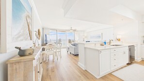 Interior - Bella Blue 427-Stunning Views-Sleeps 6 (Panama City Beach)