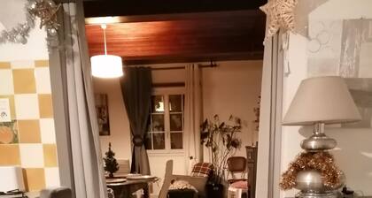 Meublé vacances climatisé à la  campagne dans grande maison familiale