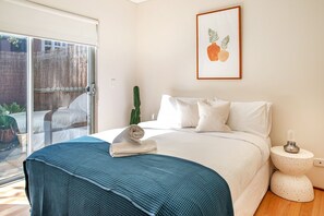 1 chambre, fer et planche à repasser, Wi-Fi, draps fournis