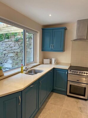 City House | Private kitchen | Electric kettle - 6 Eyre Square Lane (Galway)