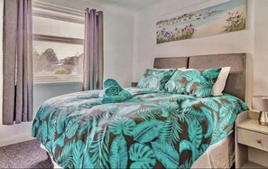 Apartment | 3 bilik tidur, seterika/papan seterika, Wi-fi percuma, cadar katil