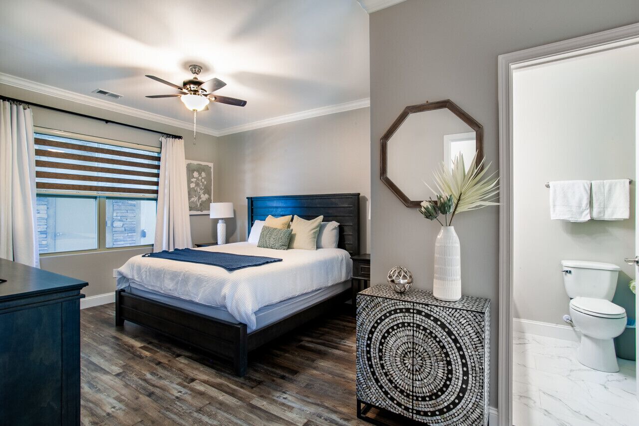 2 Schlafzimmer, Schreibtisch, Bügeleisen/Bügelbrett, kostenloses WLAN