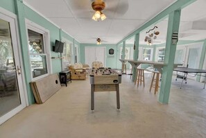 Spielezimmer