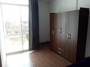 Superior Room, Multiple Beds, City View | Desk, free WiFi, bed sheets, wheelchair access - Hotel Royal Olympic (Chiclayo)