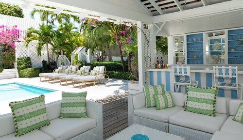 Yellowbird, a Charming Property w/ Main House, Guest Cottage, Pool,  In Town