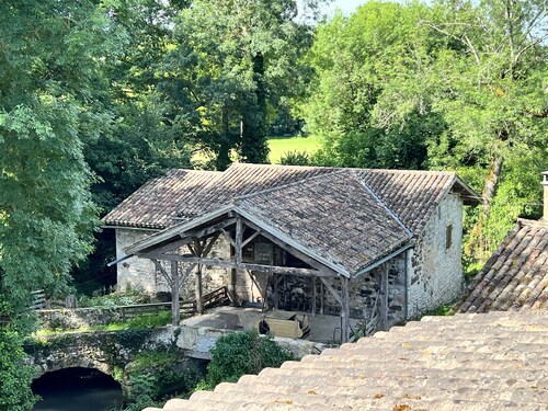 Dordogne/Lot et Garonne Charming 3-bedroom gite in a quiet hamlet