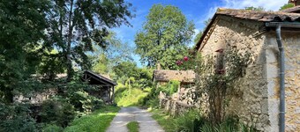 Dordogne/Lot et Garonne Charming 3-bedroom gite in a quiet hamlet