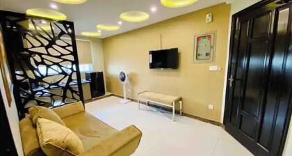 103 Luxury 1 Bed apartment!