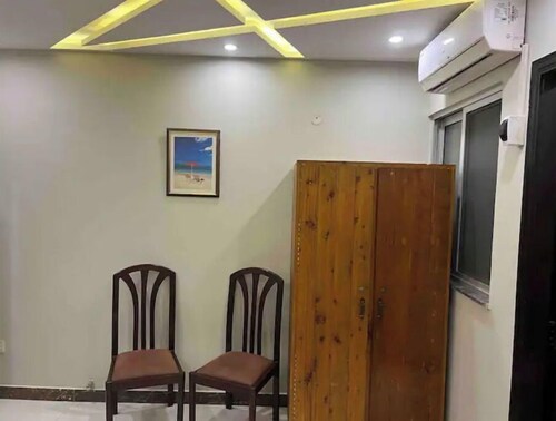 403-A Lovely Studio with Air Con and TV