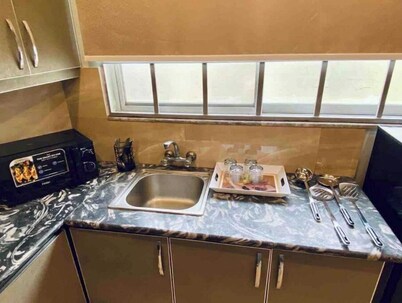 403 Luxury 1 Bed apartment!