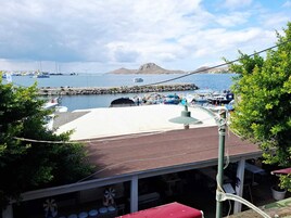 Standard Double Room, Sea View | Premium bedding, minibar, in-room safe, free WiFi