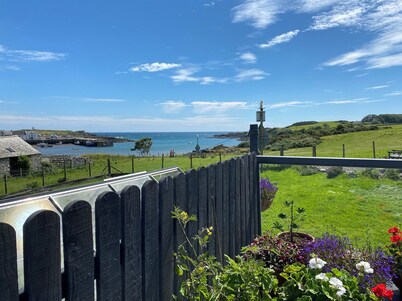 Twin en-suite room with sea views