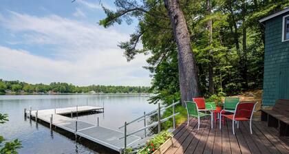 Cozy 100-year-old Maine camp, steps to Little Sebago Lake
