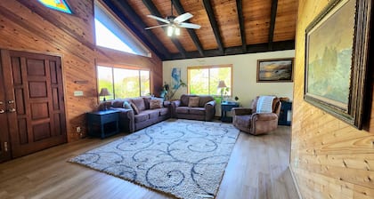 Spacious home with large yard and hot tub- Nearby beach access and dog Friendly!