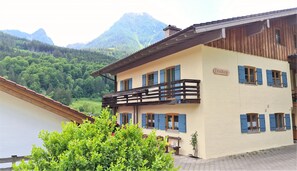 Exterior - Renovated vacation apartment Rosi in the 1st mountaineering village in Germany Ramsau (Ramsau)