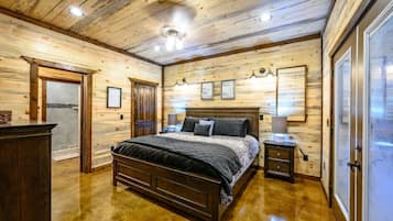 3 多间卧室、免费 WiFi、床单