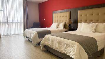 Kahden hengen huone | TyöpöytÀ, silitysrauta/-lauta, ilmainen Wi-Fi, vuodevaatteet