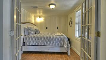 4 bedrooms, free WiFi